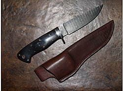 Hunting Bowie, Damascus steel blade with steel guard, Buffalo Horn handle